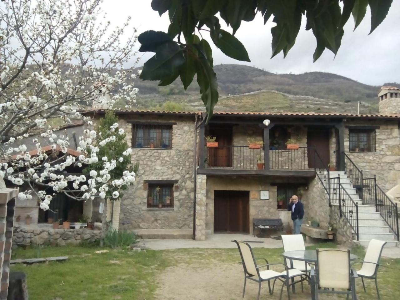 La Antigua Tahona Apartamento Navaconcejo Exterior foto